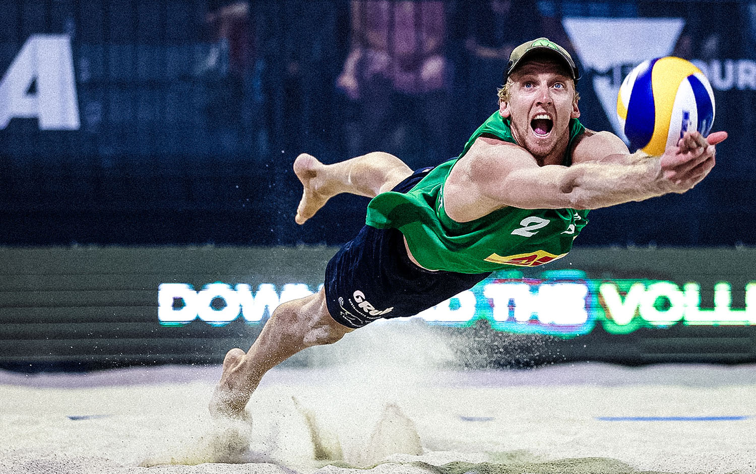 形成鲜明对 形成鲜明对